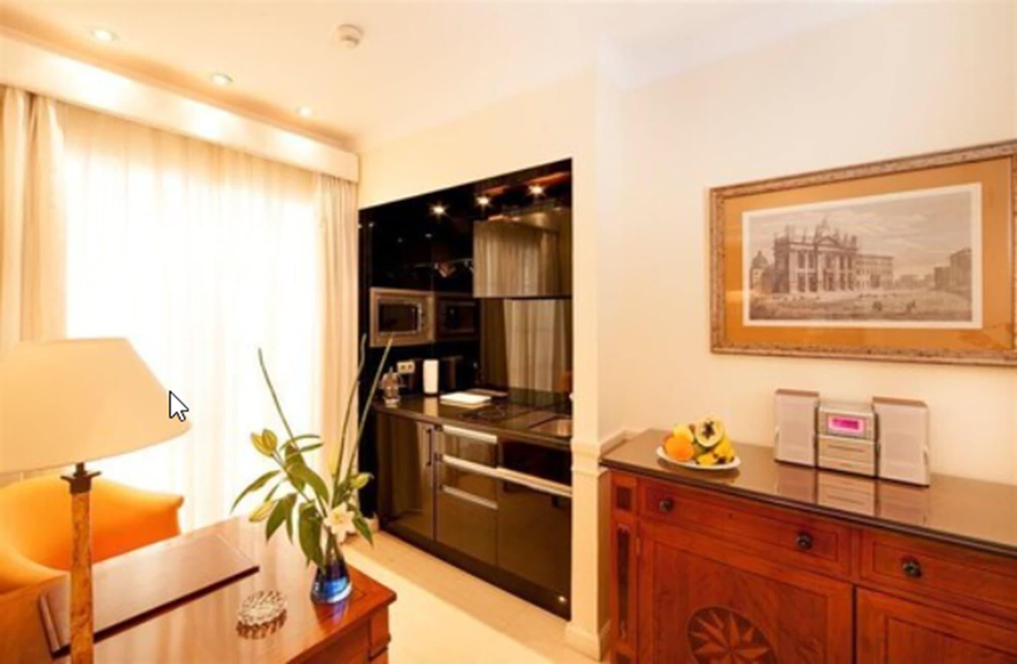 Apartamentos Guadalpin Boutique Марбеля Екстериор снимка