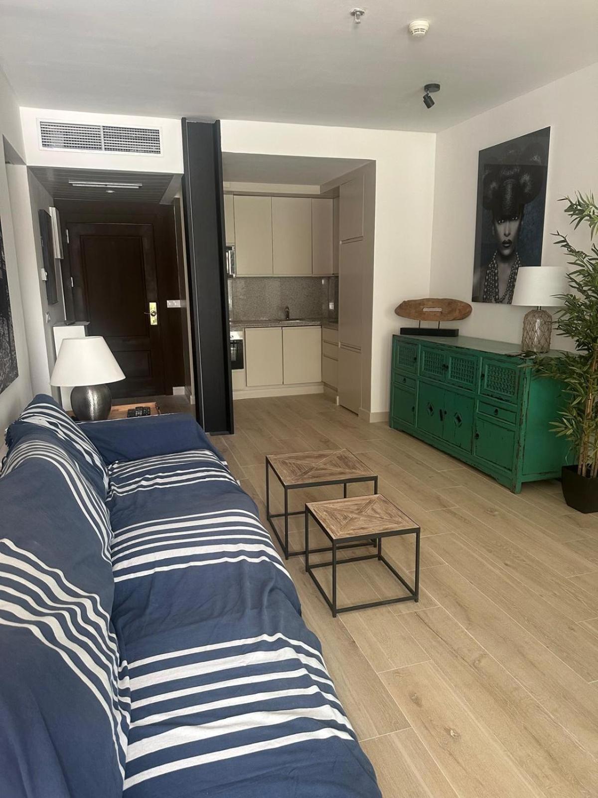Apartamentos Guadalpin Boutique Марбеля Екстериор снимка
